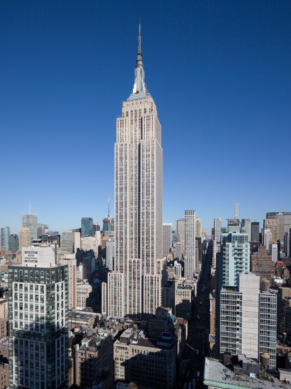 EMPIRE STATE BUILDING